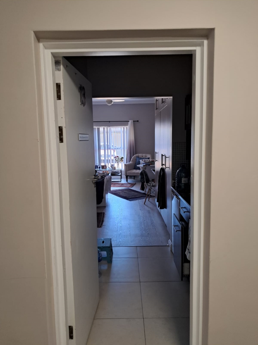 1 Bedroom Property for Sale in Stilbaai Wes Western Cape